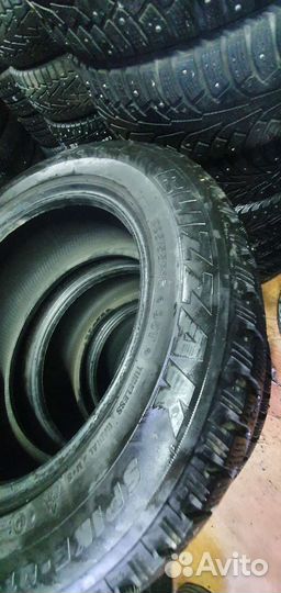 Bridgestone Blizzak Spike-01 225/55 R16
