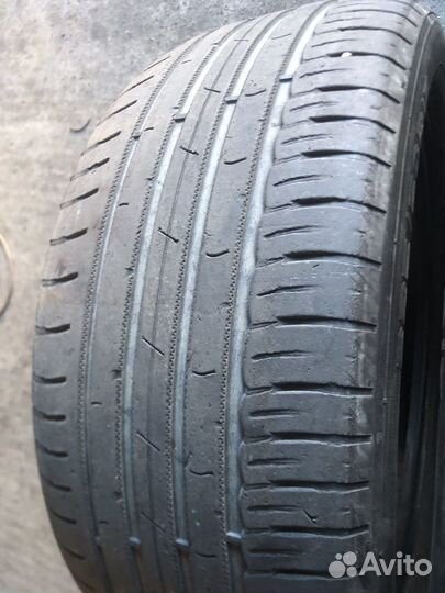 Nokian Tyres Hakka Blue 3 225/50 R17