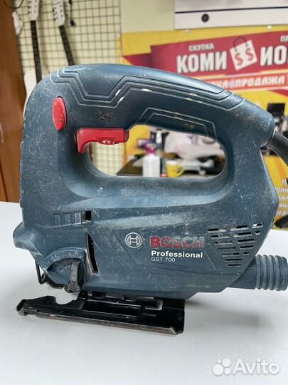 Лобзик bosch GST 700