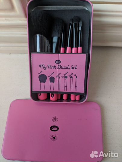 Набор кистей косметических