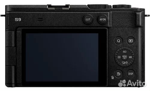 Panasonic Lumix S9