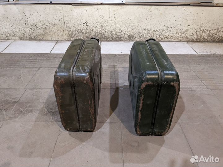 Канистра металлическая 20 л