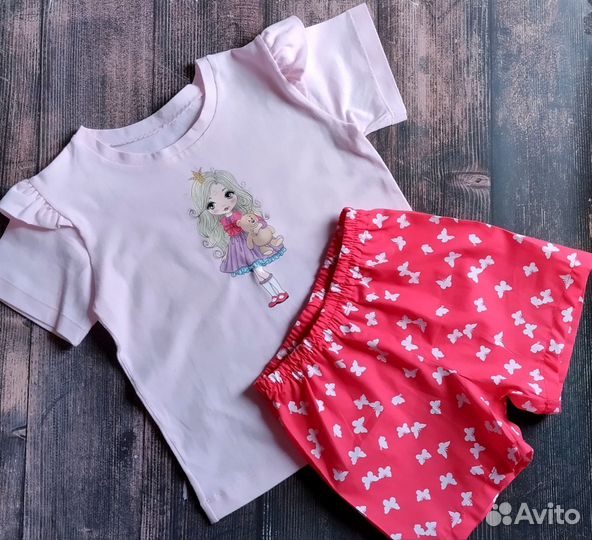 Костюмы, футболки, лосины на девочек