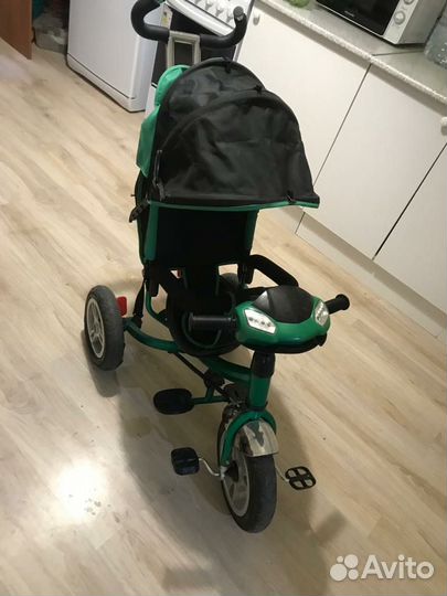 Велосипед с родительской ручкой