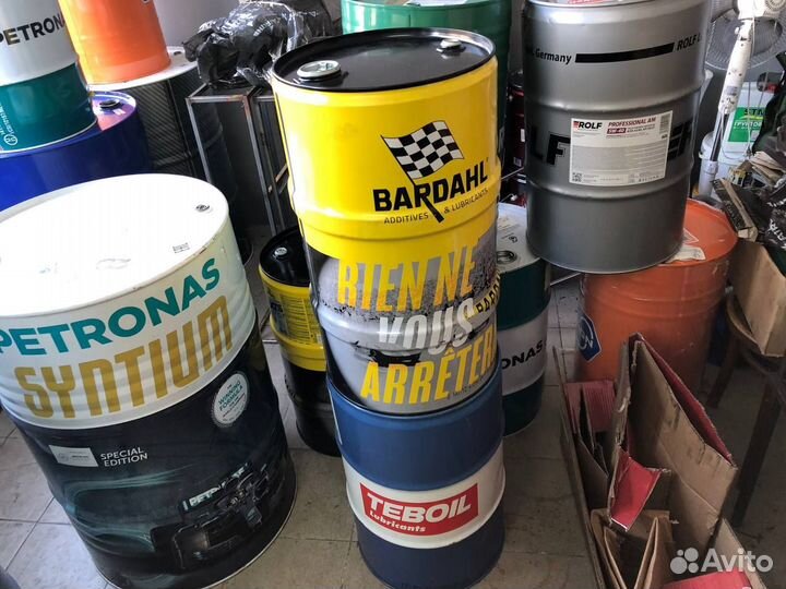 Пустая бочка из под масла