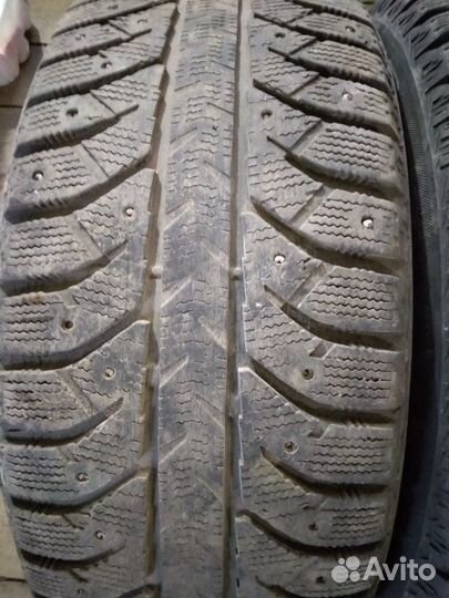 Bridgestone Ice Cruiser 7000 225/55 R17
