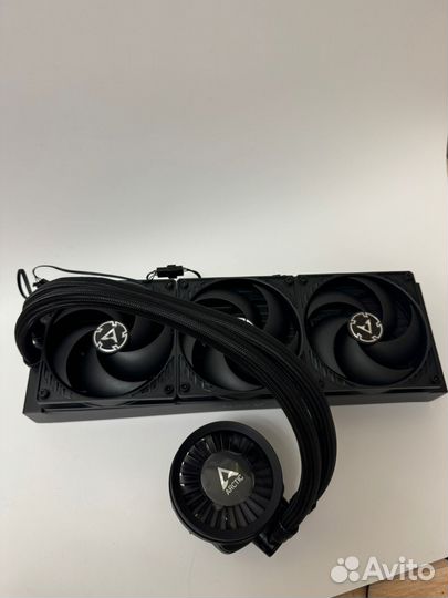 Сжо Arctic Liquid Freezer III-360