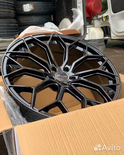 Кованые диски R25