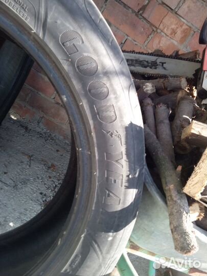 Goodyear 4x4 UG Ice Navi 225/45 R20 112C
