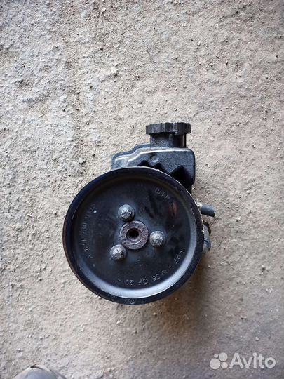 Насос гур Мерседес спринтер