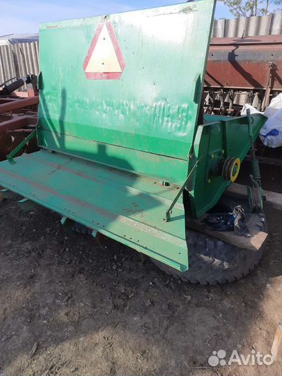 Разбрасыватель соломы Омский Экспериментальный Завод Tornado, 2018