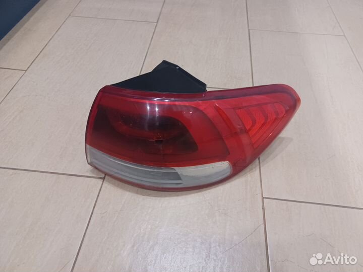 Фонарь задний Kia Sorento Prime 3 дорейстайлинг