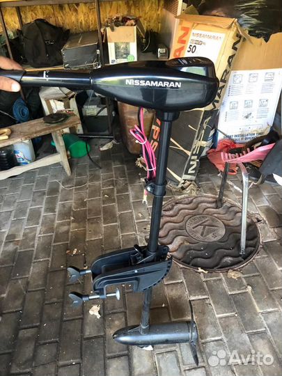 Моторный двигатель для лодки