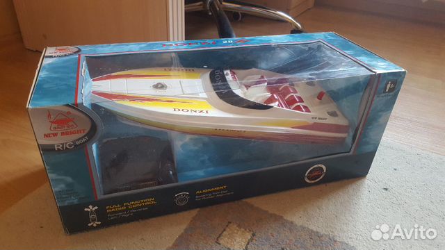 Катер на радиоуправление