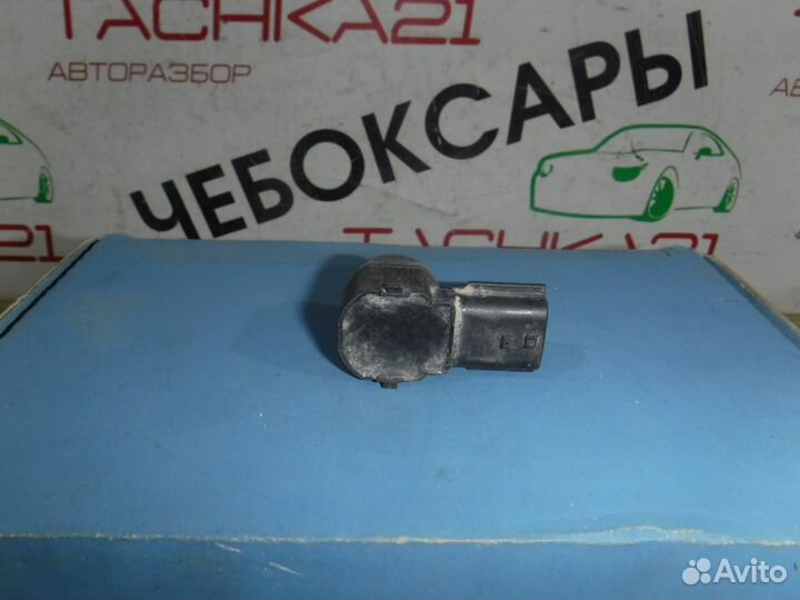 Датчик парковки LADA Renault Nissan 253A42318R