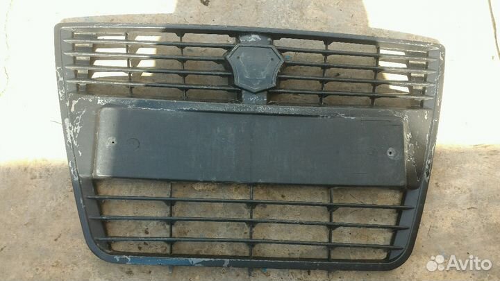 Решетка радиатора