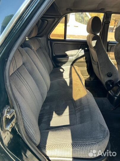 ГАЗ 3102 Волга 2.3 МТ, 2001, 255 555 км