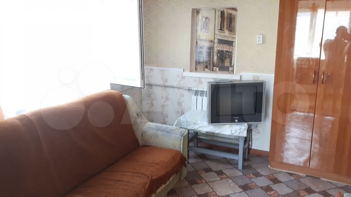 Дом 30 м² на участке 2 сот.