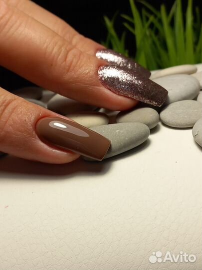 Наращивание ногтей