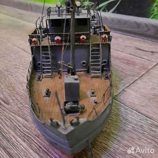 Продаю коллекционный корабль из СССР