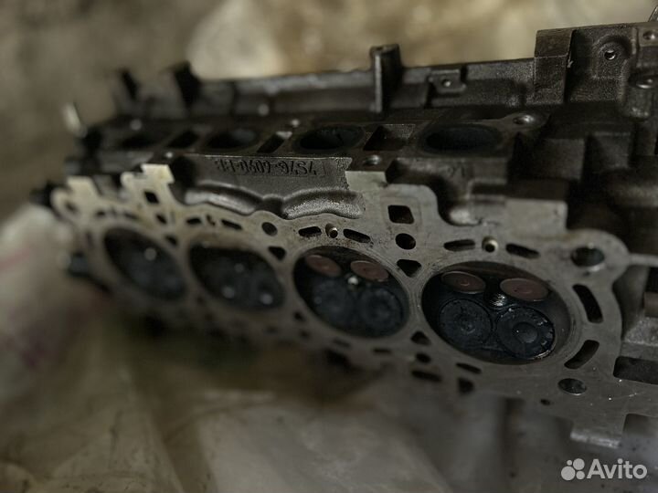 Головка двигателя