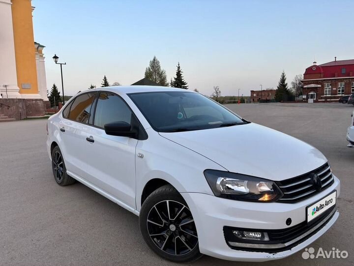 Volkswagen Polo 1.6 AT, 2018, 130 000 км