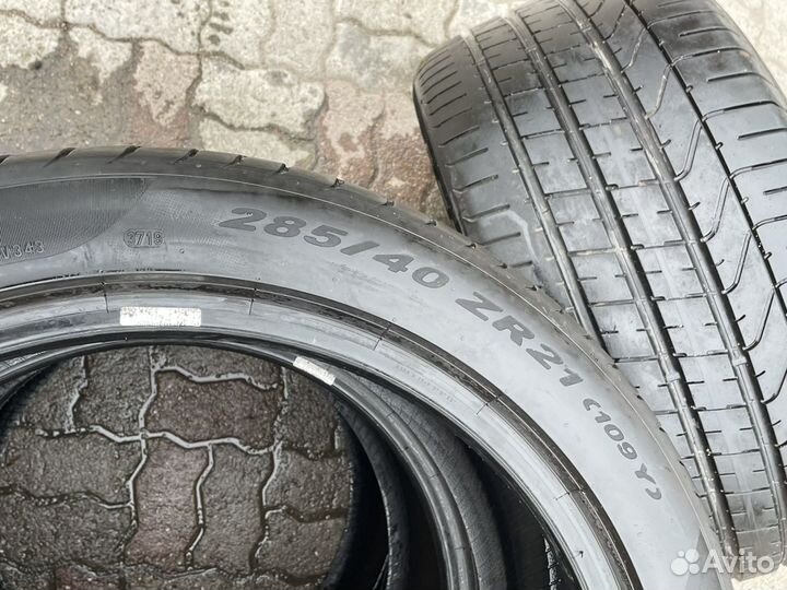 Pirelli P Zero 285/40 R21 и 315/35 R21 109Y