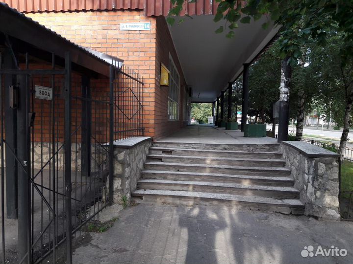 Продается хостел в центре города, 210 м², на 45чел