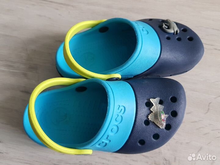 Crocs