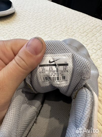 Кроссовки nike