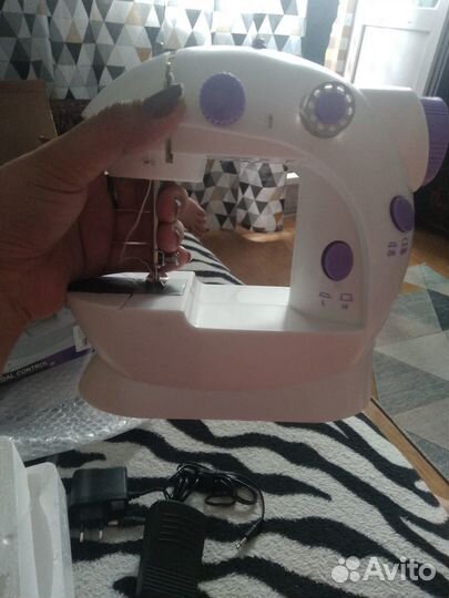 Швейная машинка новая