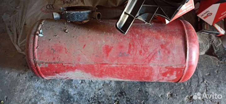 Газовый баллон для автомобиля