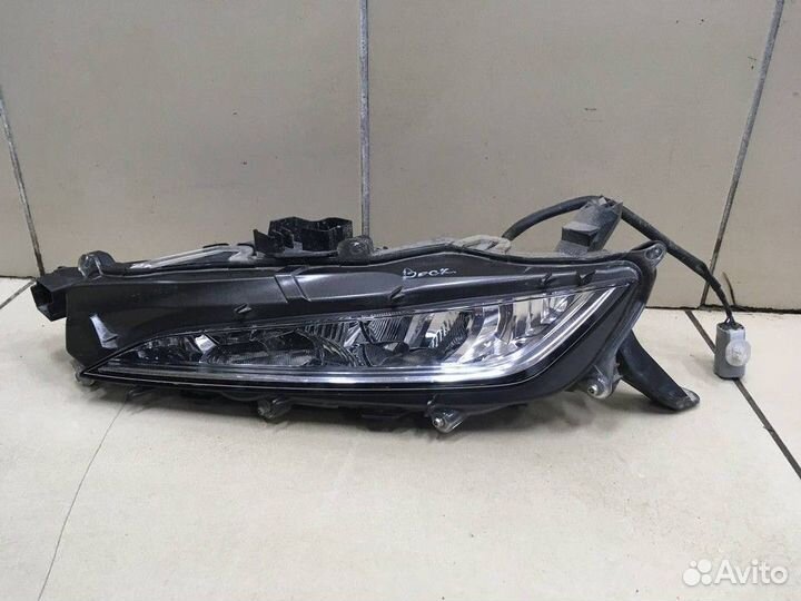 Фара противотуманная левая Lexus RX