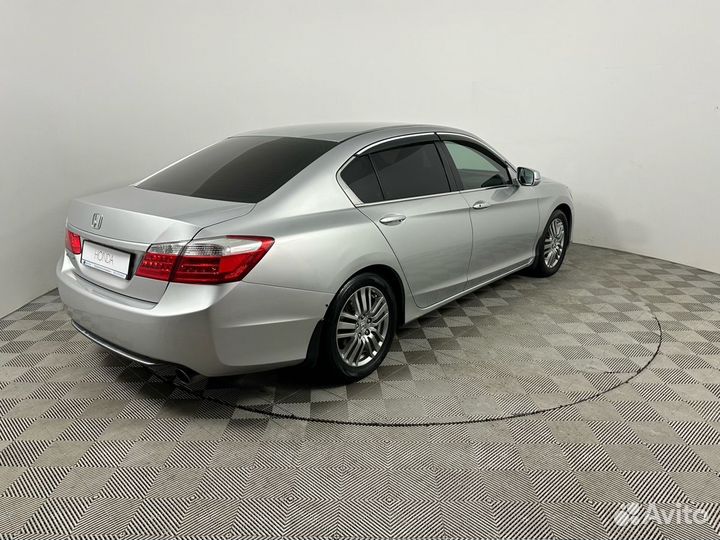 Honda Accord, 2013