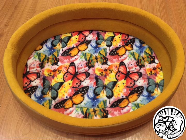 Лежанки для котов или маленькой собачки