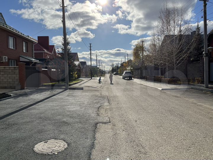 Дом 217 м² на участке 4,5 сот.