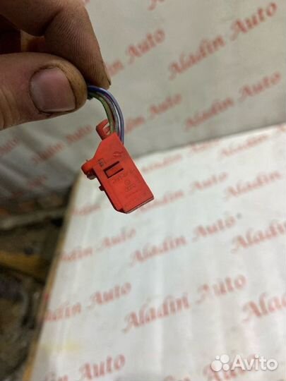 Фишка VAG Skoda Rapid 2016