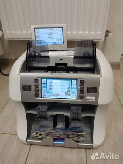 Счетчик-сортировщик банкнот Kisan Newton FS (p)