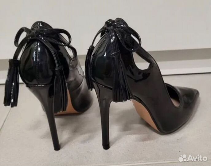 Туфли лакированные