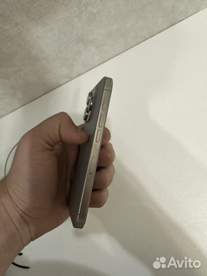 iPhone 15 Pro, 128 ГБ