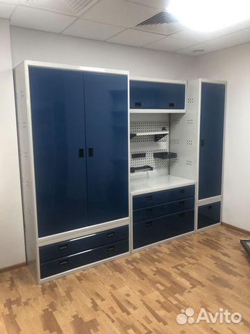 Комплект металлической мебели в гараж