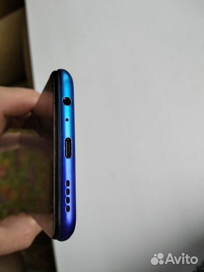 Смартфон realme xt