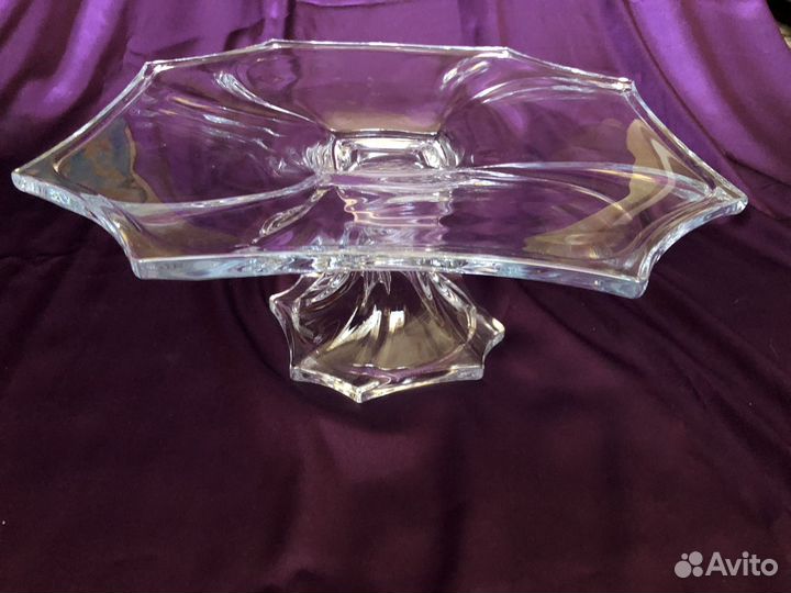Тортница хрустальная