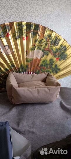 Лежаки для животных в ассортименте