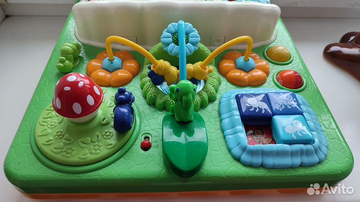 Развивающий стол, игрушки пакетом