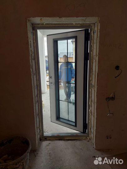 Установка входных дверей. Противопожарные двери