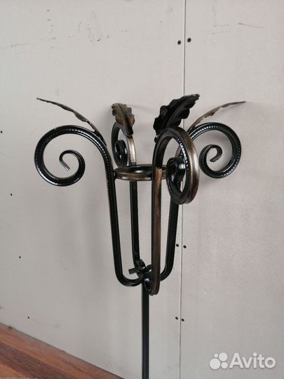 Ваза ритуальная