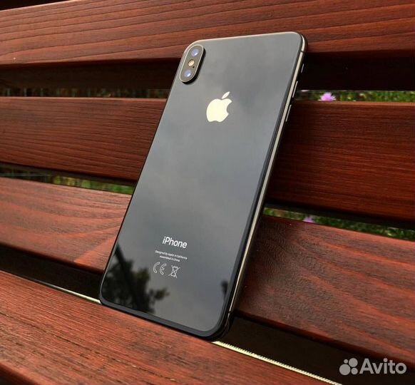 iPhone Xs, 256 ГБ