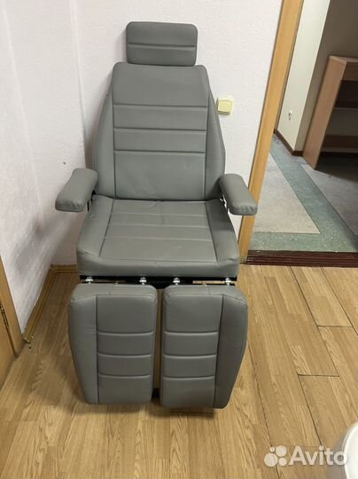 Педикюрное кресло