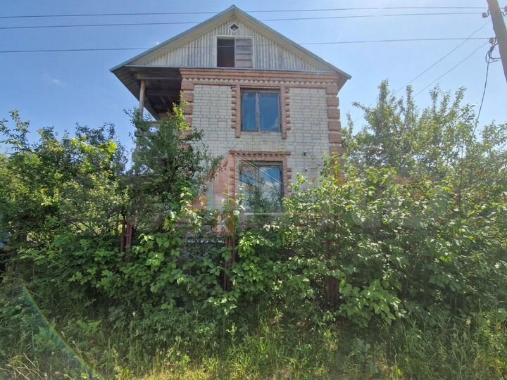 Дача 65 м² на участке 6 сот.